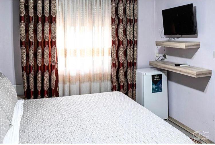 Vila Leo Lux Корча Екстер'єр фото