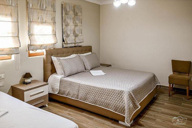 Vila Leo Lux Корча Екстер'єр фото
